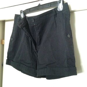 Betina Lou high waist black shorts L